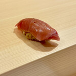 鮨 すづき - 青森県小泊産中トロ