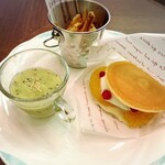 ビュッフェ＆カフェレストラン ナイト＆デイ - 