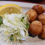 丸千葉 - 海老入りボールフライ→1個足りないから100円引いてくれた