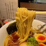 らーめん 鶏喰 - 麺