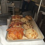 天然酵母パン guflat - 