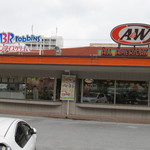 サーティワンアイスクリーム - お店はA&W内にあります