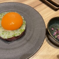 焼肉うしごろ 横浜店 - 紫蘇の花が用意されてます。