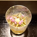 島津 - 青森の花水雲と秋田の蓴菜