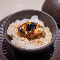 銀座 焼 新潟屋 - フォアグラ・キャビア丼
