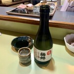 すし富 - お寿司はやっぱり日本酒。