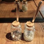 アトリエドアイ - 卓上の調味料です