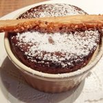 アトリエドアイ - ランチメニュー 2100円 のフォンダンショコラ