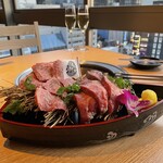 仙台牛と牛たん 肉のいとう - 