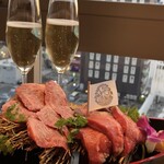 仙台牛と牛たん 肉のいとう - 