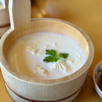 京懐石とゆば料理 松山閣 JR京都伊勢丹店 - ゆば桶