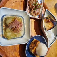 圓 弁柄 渋谷ストリーム - 