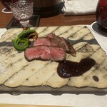 金舌 - 黒毛和牛ミスジのステーキ