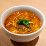 焼肉 黒田 - ユッケジャンスープ