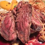 アトリエドアイ - ランチメニュー 2100円 の牛バベットと新ジャガイモのロースト