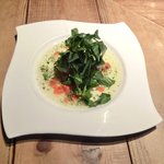 アトリエドアイ - ランチメニュー 2100円 のプラチナポークのアンドウィエット 香草パン粉焼き