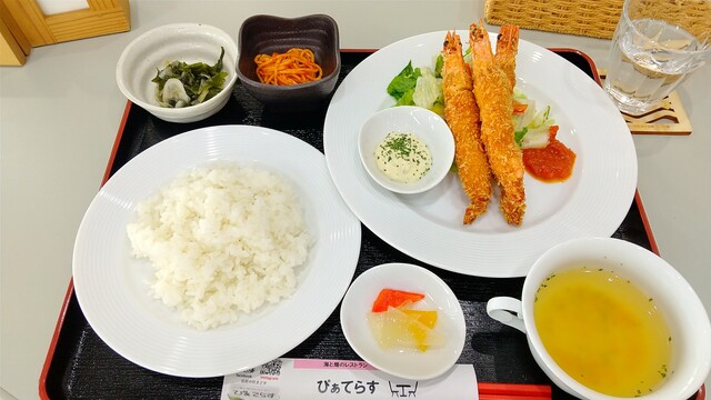 海と畑のレストラン ぴぁてらす 南仙台｜洋食レストラン