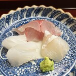 片折 - 刺身
      鯵　あおり烏賊　真子鰈