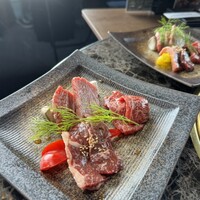 焼肉 飛車角 横浜店 - カルビ、ハラミ、赤身