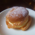 オーブン・ミトン カフェ - シュークリーム