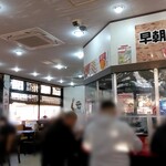 ラーメン 杉田家 - 店内