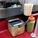 ラーメン 杉田家 - 卓上味変調味料２