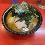 家系総本山 吉村家 - 