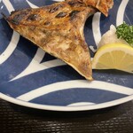 ろばた仁 本店 - かま、塩焼き