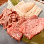 焼肉ホルモン はねいし - 