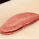 焼肉ホルモン はねいし - 