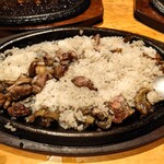 とり乃屋 - ライス（ニンニク有）