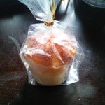 洋菓子の店 オオマエ - チーズカップケーキのアップ♪