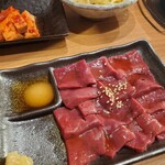 焼肉処 かわ牛 - 