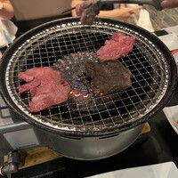 老舗精肉店直送 千種焼肉 飛騨牛の奴隷 千種店 - 