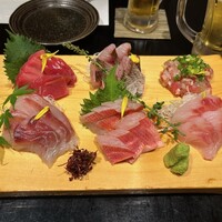 海鮮原始焼 ろば炭魚 赤羽本店 - 新鮮お刺身6種盛り合わせ