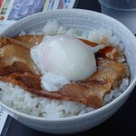 幸楽苑 - チャーシュー丼アップ