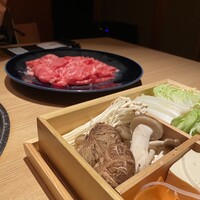 しゃぶしゃぶ・すし 八山 -  しゃぶしゃぶ・すし 八山 -