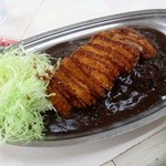 ゴーゴーカレー - ロースカツエコノミー　650円　千切りキャベツが特色