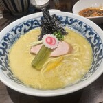 名物よだれ鶏と濃厚鶏白湯麺MATSURIKA - 