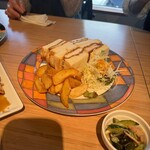 ロックダイナーかどや喰堂 - 