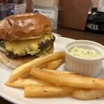 シェリーズバーガーカフェ - 