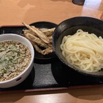 大地のうどん - 肉汁釜揚げうどん大盛り