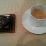GORI 西麻布 - コーヒーと旨いチョコレートのデザート
