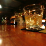 バー ウダ - ★中々にマイルドでスモーキーである。