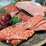 炭火焼肉 日本橋イタダキ - 