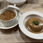 赤白 - この2つはコウハクに来たら食べないとね(๑˃̵ᴗ˂̵)