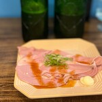 むかん 初台 - アルコール頼むとチャーシューサービス