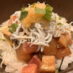 板前心 菊うら - しらすおろし酢のせ海鮮丼