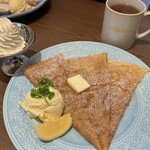 クレープリー・スタンド シャンデレール 梅田店 - 