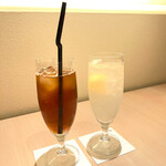 恵比寿 うしみつ - ウーロン茶で乾杯